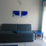 Azul מלון דירות 3*