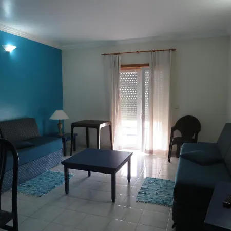 Hotel apartamentowy Azul Silveira (Lisbon)