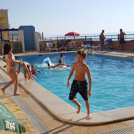 Azul Aparthotel Silveira (Lisbon)