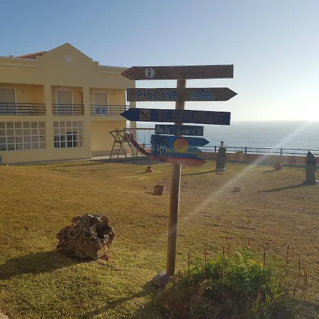 Azul 3* Silveira (Lisbon)