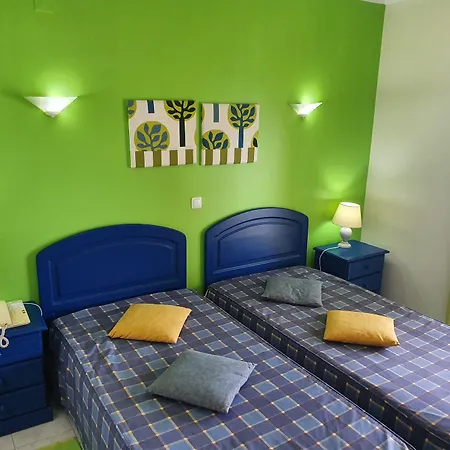 Azul Silveira (Lisbon)