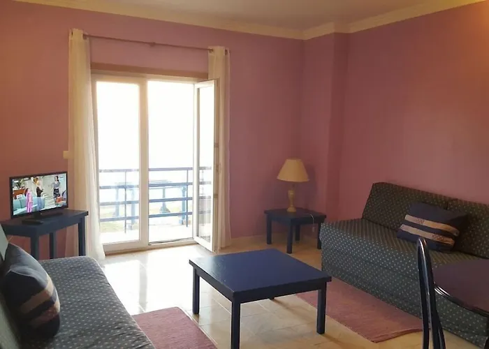 Azul Apart-hotel Silveira (Lisbon)